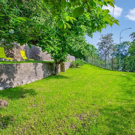 Apartament Parigi Civate